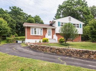 5031 Northwood Dr NW, Roanoke, VA 24017