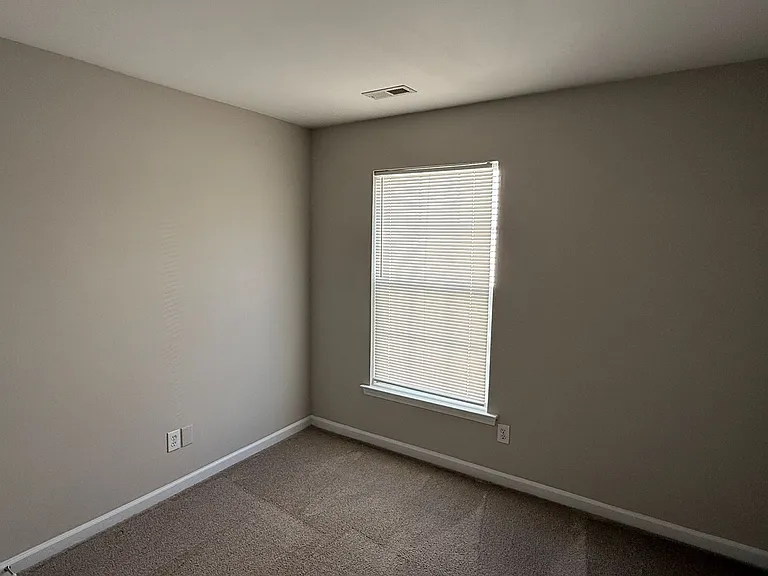 3319 Mannington Dr — Photo 9