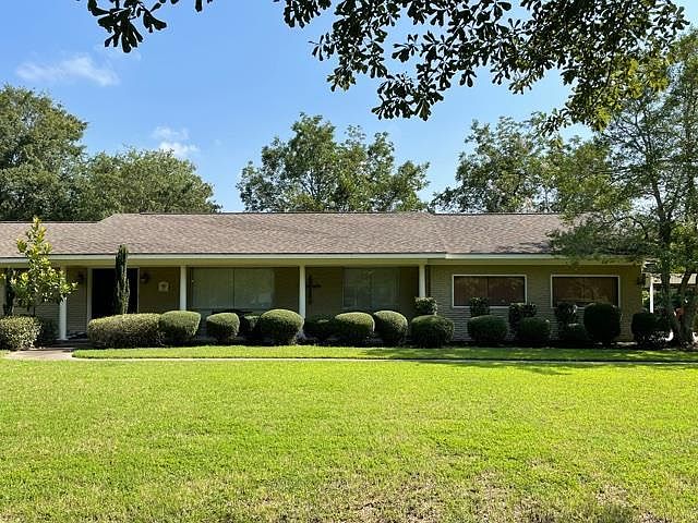 1st image of 522 S Plantation Dr