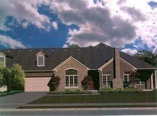 1092 Easy Dr, Greenwood, IN