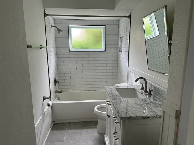 1405 Stewart Blvd — Photo 18
