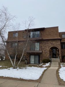 1013 Woodland Heights Ct SE APT 7, Cedar Rapids, IA, 52403