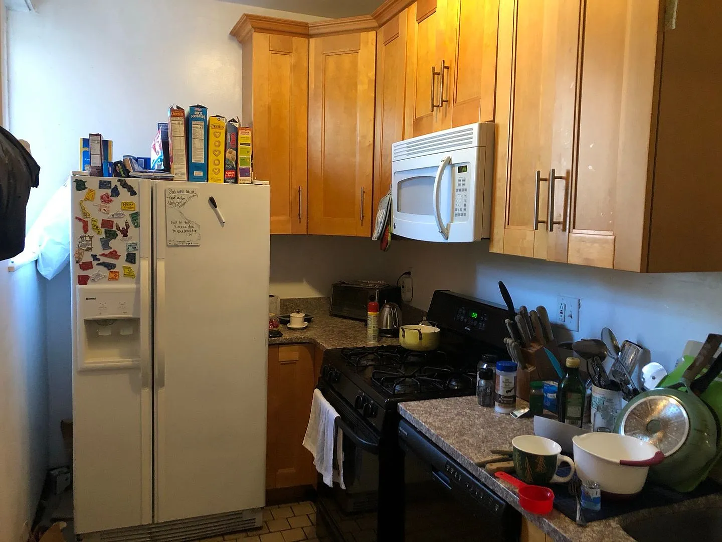 4 Bed Right Across From Boston University!! Avail 9/1 ~ Ht/Hw Included — Photo 4