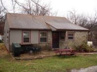 4112 NE Barbara Ln, Kansas City, MO 64116