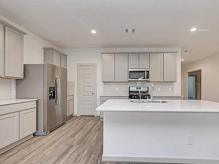 3418 Lake Landing Ln — Photo 20