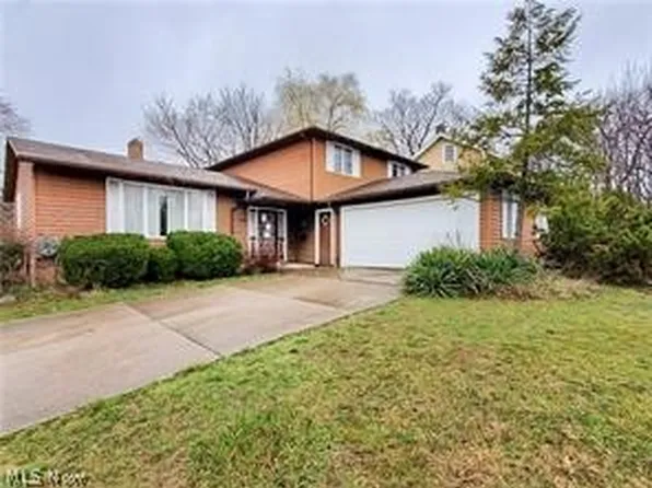 2110 S Green Rd, South Euclid, OH 44121