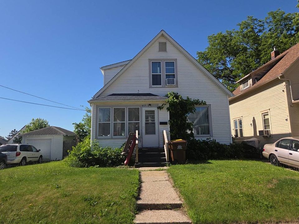 1st image of 817 W Homer St