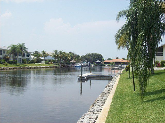 1st image of 1875 Cobia Dr
