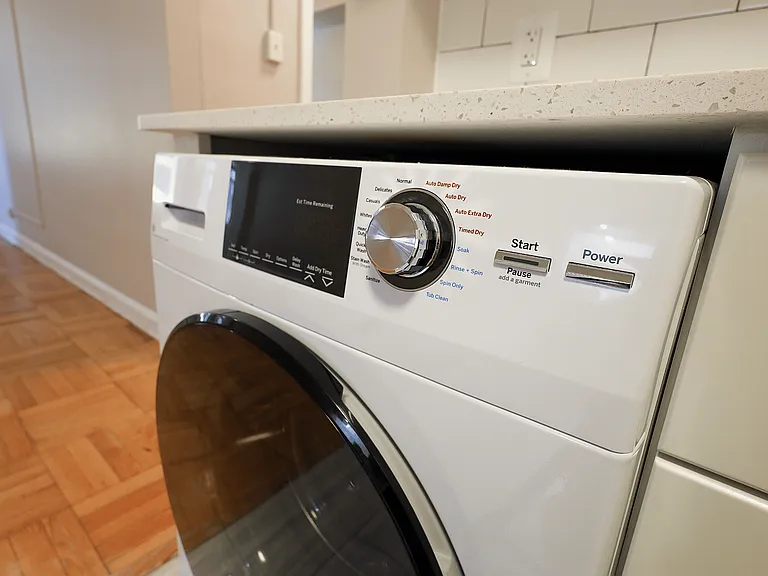 Select Apartments with Washer/Dryer
