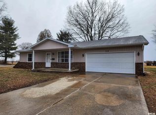 38 Galahad Dr, Rochester, IL 62563