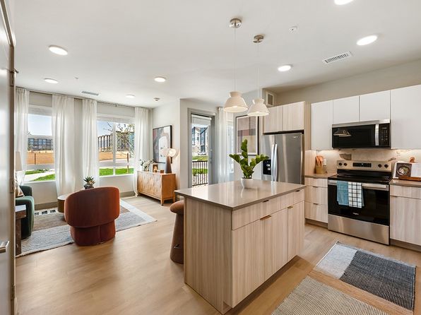 1151 Spring Pl #10-301