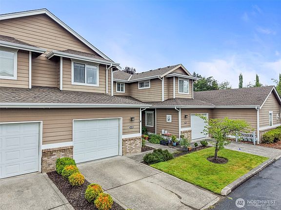 3rd image of 10700 SE 260th Street #M102