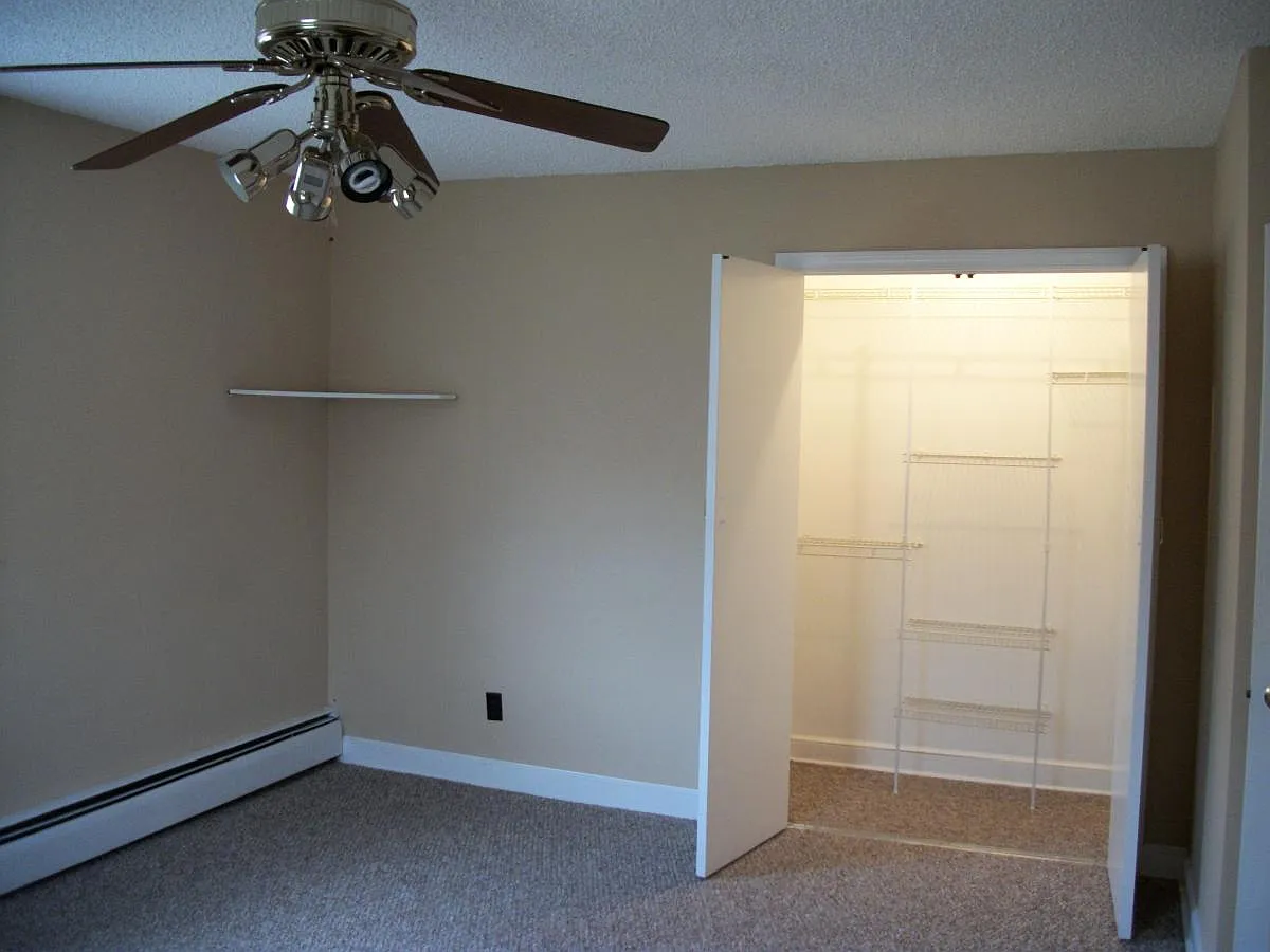2 bed, $1,425 — Photo 3