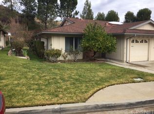 19415 Oak Crossing Rd, Santa Clarita, CA 91321