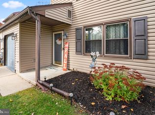 28 Lanford Rd, New Castle, DE 19720