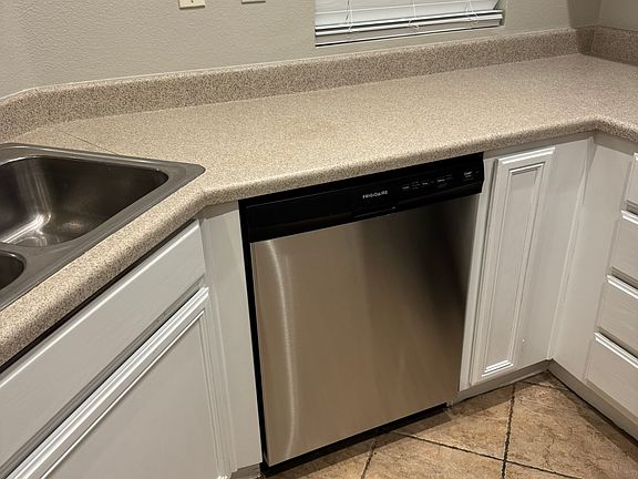 4th image of 26348 Arboretum Way Unit 503
