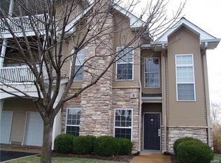 5 Scenic Cove Ln, Saint Charles, MO 63303