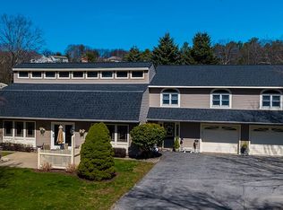 15 Wysteria Ln, Cumberland, RI 02864
