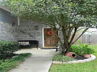 19526 Sandy Woods Dr, Tomball, TX 77375