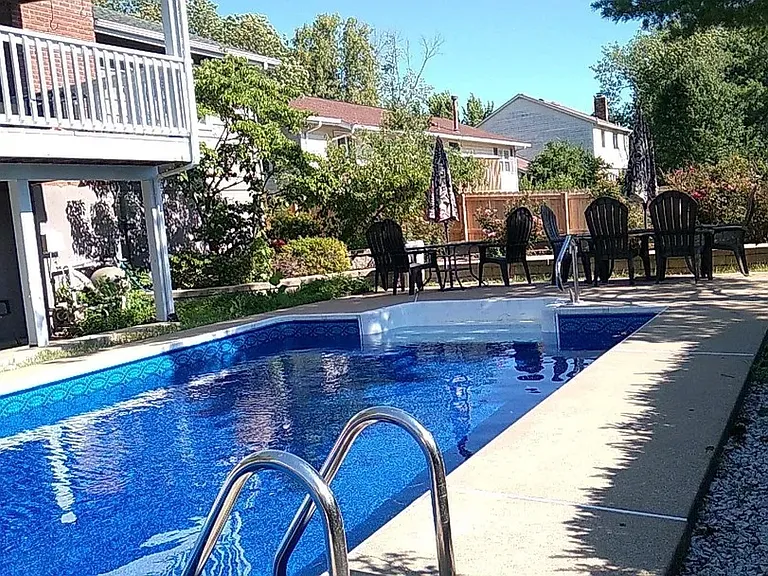 8 Parkrose Ct — Photo 15
