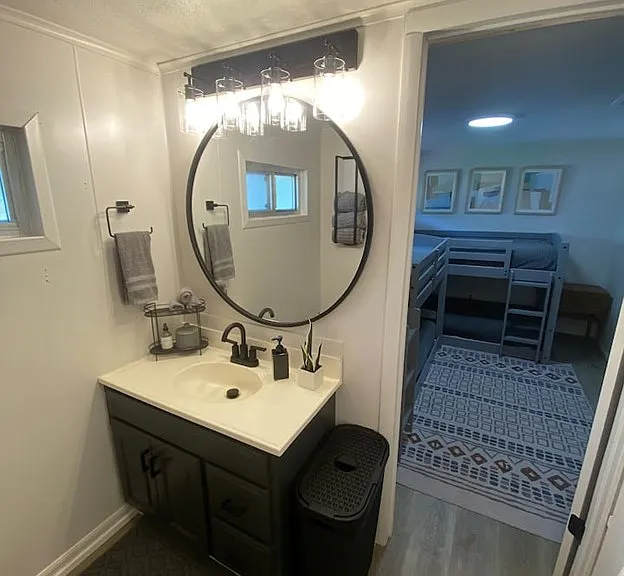 1700 Darst Creek Ln — Photo 19