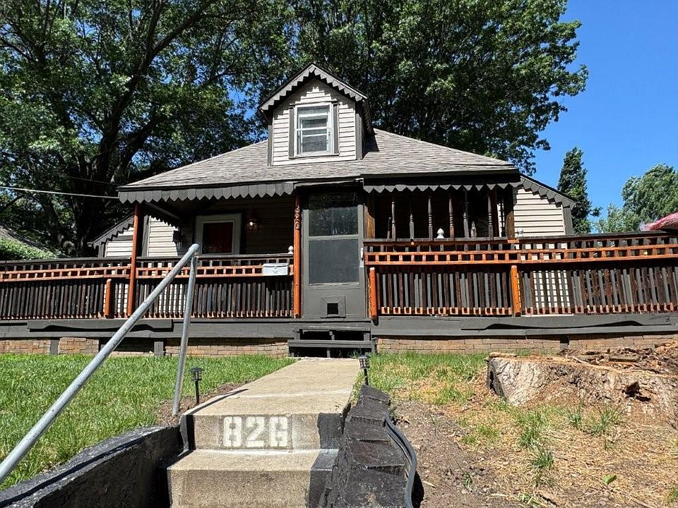 1st image of 826 S Park Ave