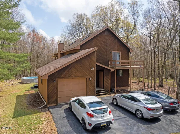 180 Gunstock Ln, Tafton, PA 18464