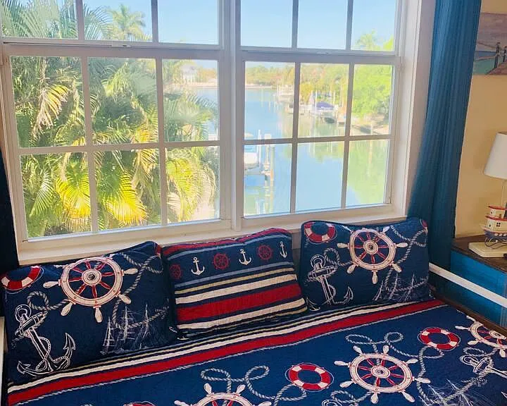 608 Key Royale Dr — Photo 15