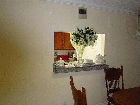5th image of 3313 Davidson Dr