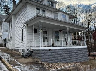 1019 N Cherry St, Shamokin, PA 17872