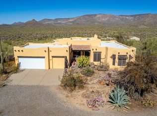 1904 E Venado Dr, Phoenix, AZ 85087