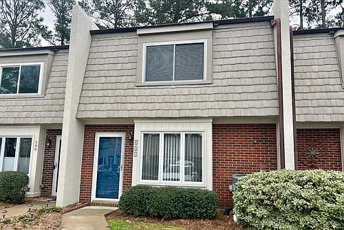 506 Cobblestone Dr Photo 1