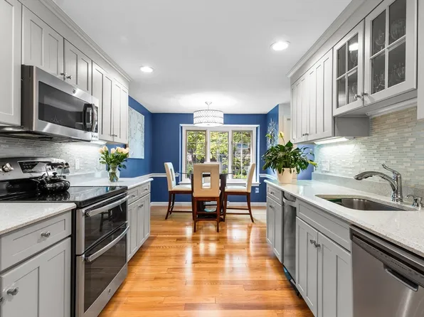 127 Village Post Rd #127, Danvers, MA 01923