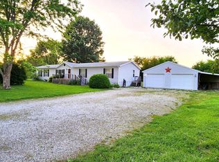 199 Wild Horse Rd, Billings, MO 65610