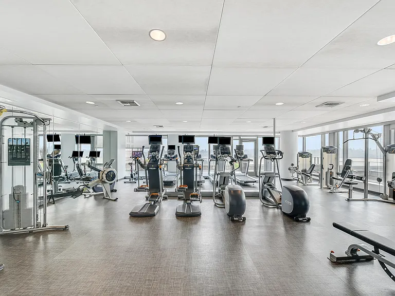 State-of-the-art fitness equipment