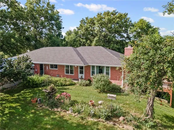 3605 SE Gridley Rd, Cameron, MO 64429