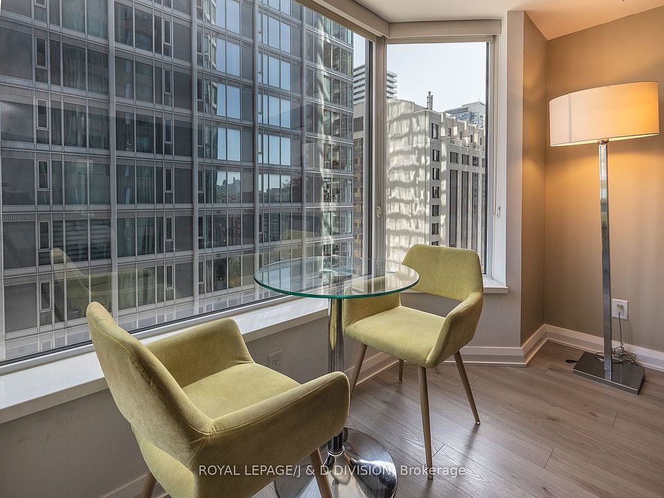 155 Yorkville Ave Toronto, ON, M5R0B4 - Apartments for Rent | Zillow