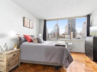 353 E 72nd St APT 15D, New York, NY