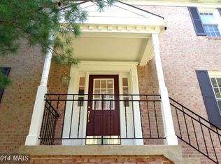 2056 Pieris Ct, Vienna, VA 22182