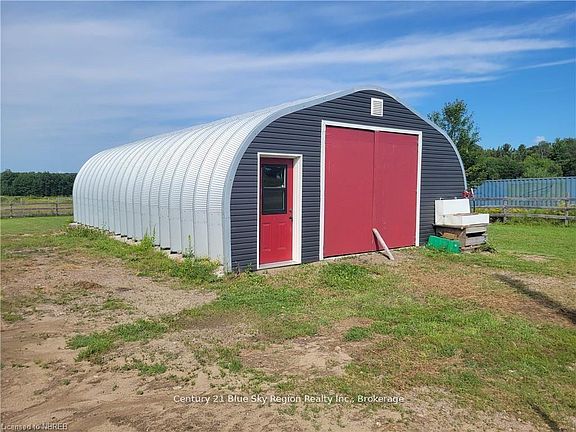 5th image of 564 Adams Rd