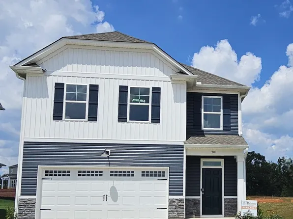 701 Hemsford Dr, Greenville, SC 29605