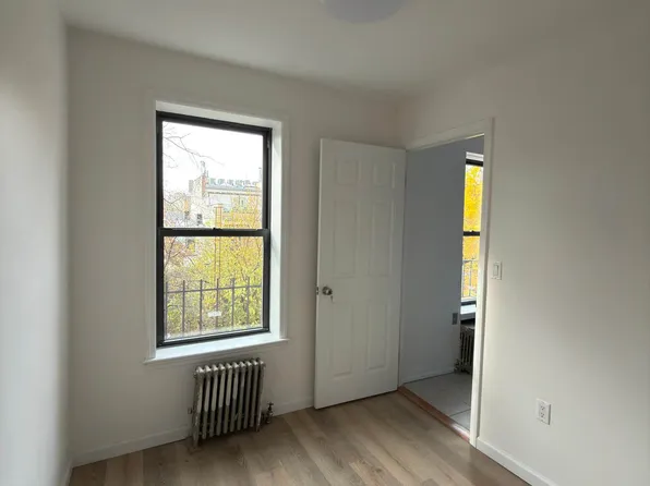 622 President Street image 6 of 13