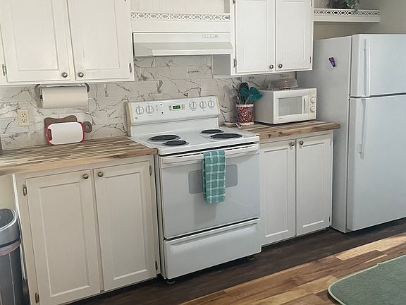 4th image of 6928 SE Princewood Ln
