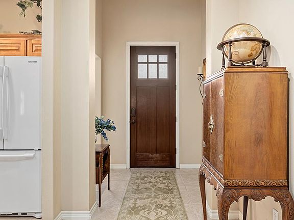 3rd image of 2777 Indian Wells Dr