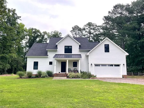 5501 York Haven Ln, Gloucester, VA 23061