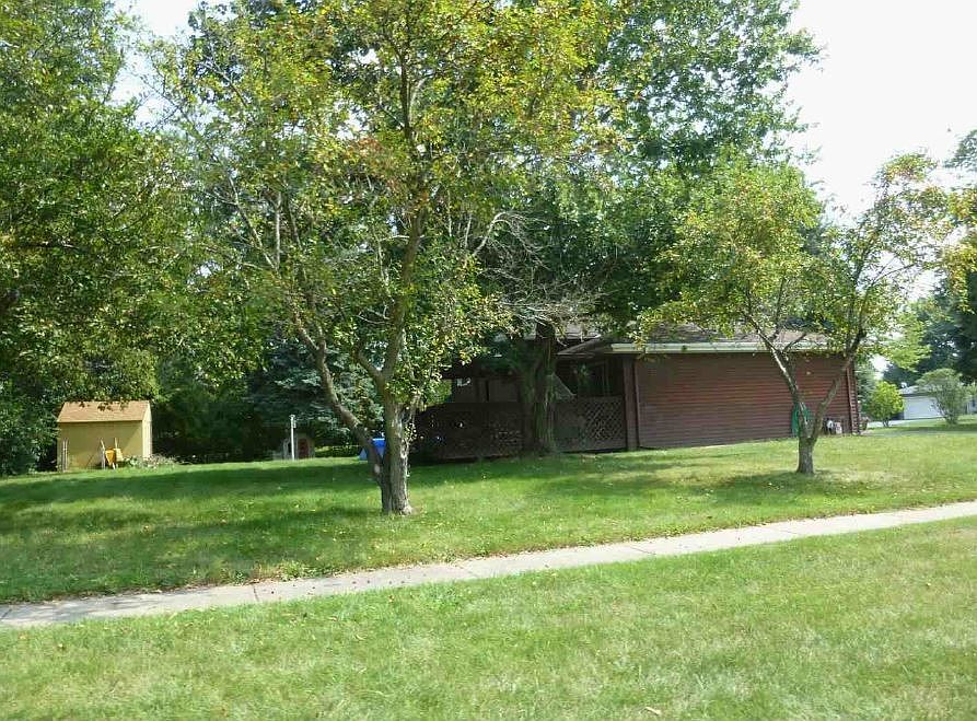 2nd image of 24348 W Hummingbird Dr