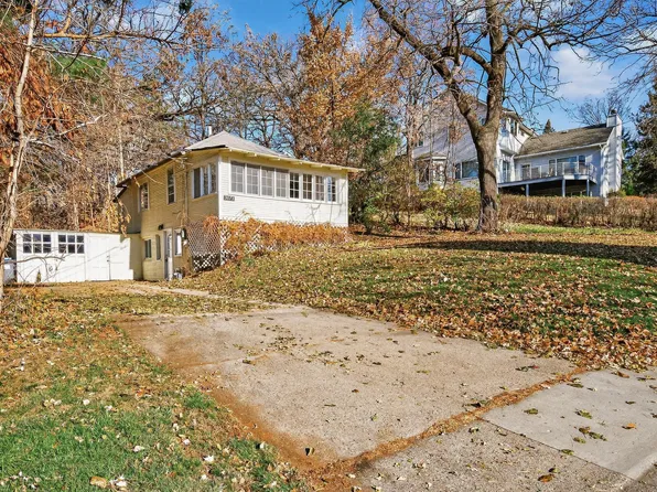 3073 Highland Blvd, Mound, MN 55364