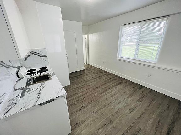 4th image of 5307 Biscayne Blvd #12