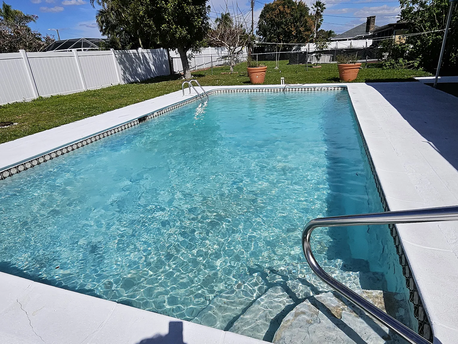 3 bed, 1466 sqft, $2,500 — Photo 4