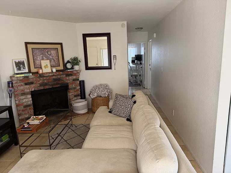 1639 Oliver Ave #C — Photo 8